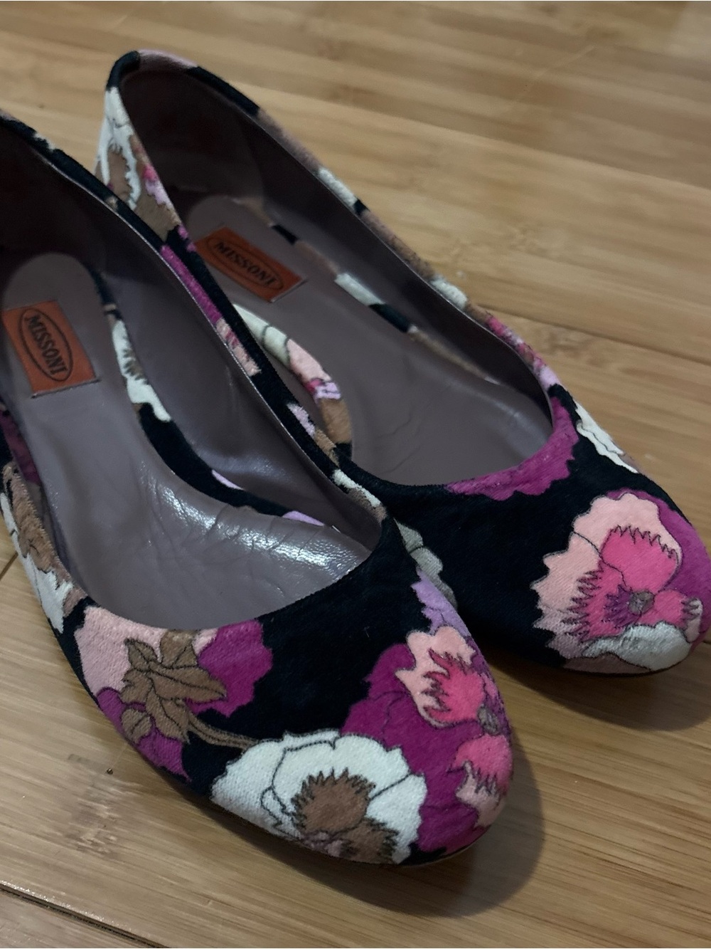 Mission Womens Floral Ballet Flats - Black & Pink size 40